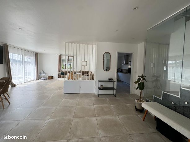 Villa 4 pièces 124 m²