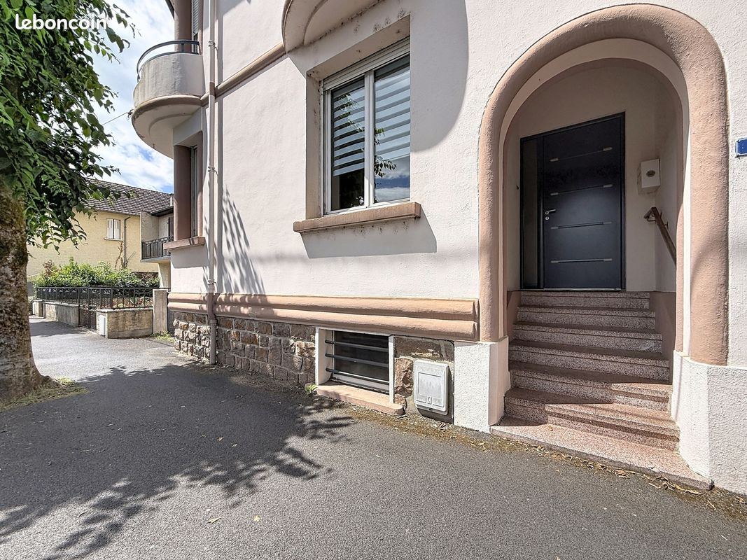 Maison 6 pièces 154 m² · à Brive-la-Gaillarde · 154 m² · 357 000 €