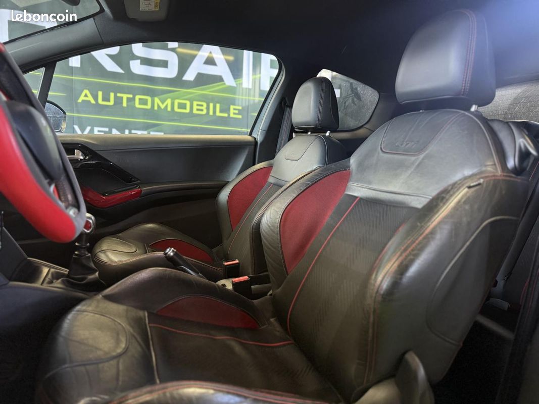 PEUGEOT 208 GTI 1.6i 200 CH - GARANTIE 6 MOIS (image 12)
