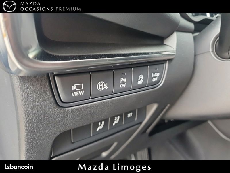Mazda Mazda 3 2.0 e-SKYACTIV-G M-Hybrid 150ch Exclusive Line 2024 (image 18)