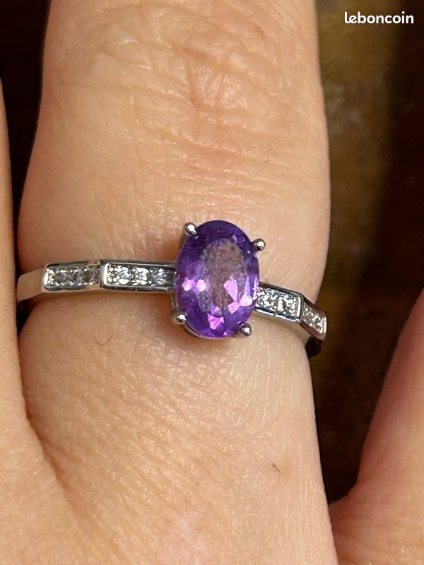 Bague Réglable Améthyste Du Brésil - Pierre Ovale Violette, Métal Hypoallergénique, Neuve étiquetée Lithothérapie
