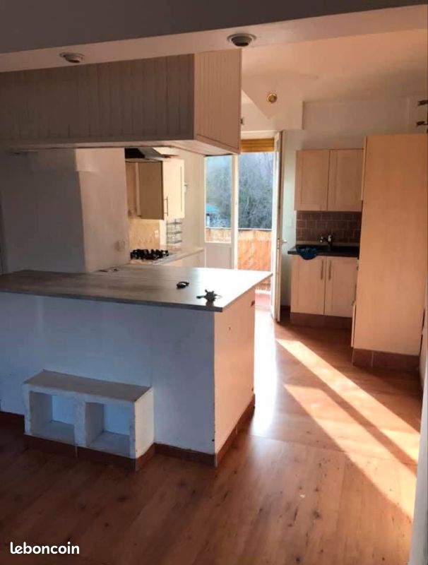 Appartement 3 pièces 73 m² · à Draguignan · 73 m² · 800 €