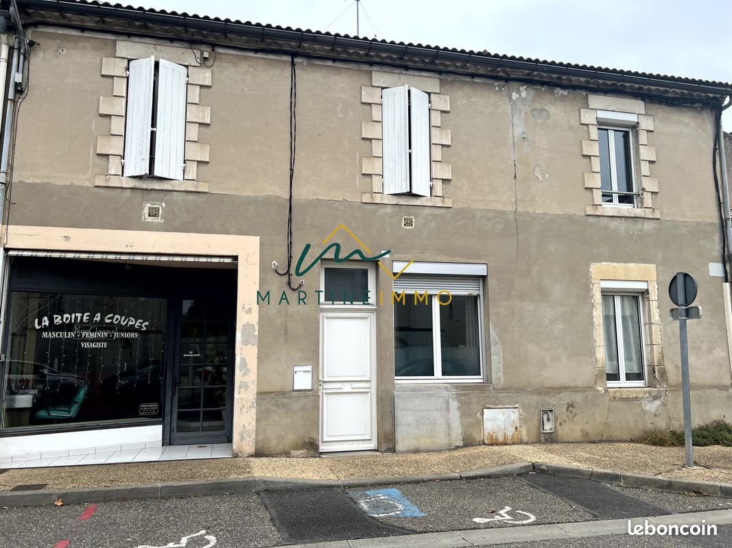 Immeuble 200 m² · à Marmande · 200 m² · 253 200 €