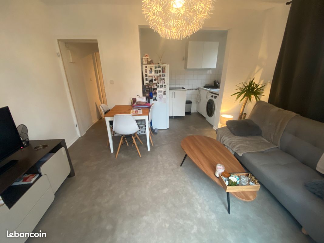 Appartement 2 pièces 32 m² · à Bormes-les-Mimosas · 32 m² · 740 €/mois