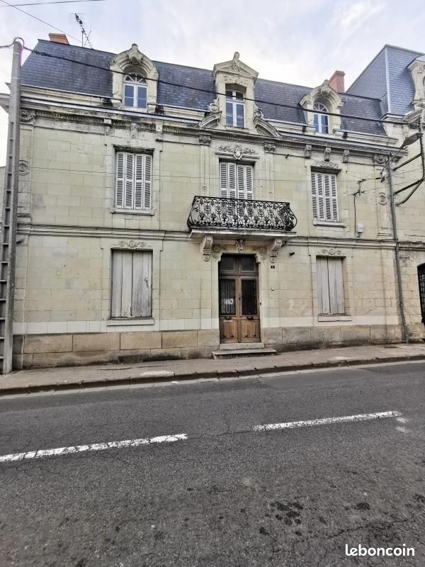 Maison 10 pièces 229 m² · à Loudun · 229 m² · 148 000 €