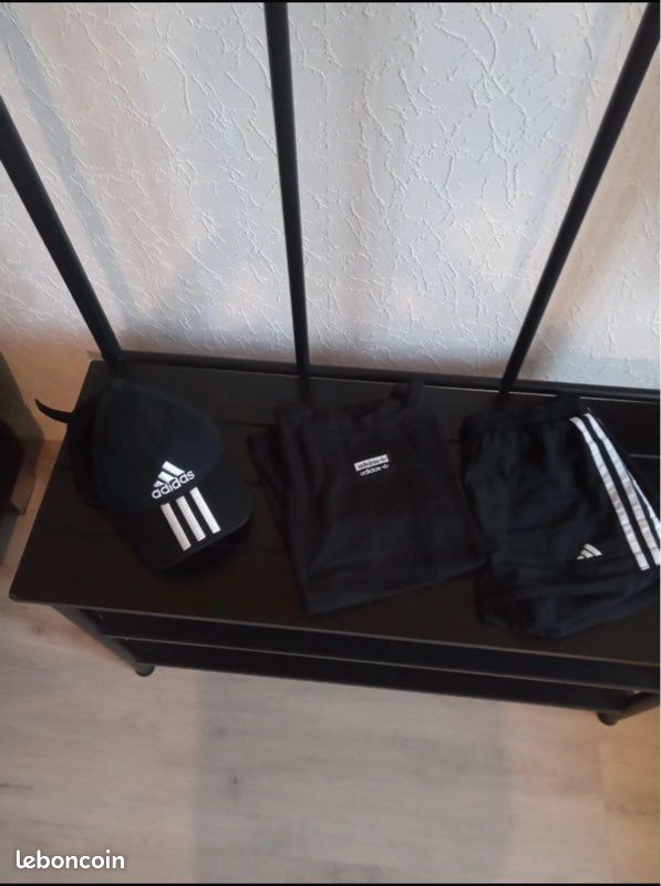 Ensemble adidas (image 1)