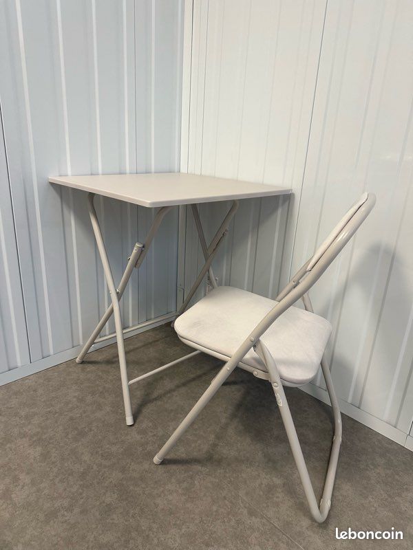 Table et chaise pliante (image 1)