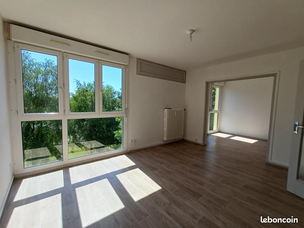 Appartement 5 pièces 82 m² · à Lure · 82 m² · 622 €
