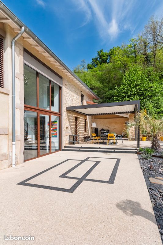 Maison 9 pièces 248 m² · à Romans-sur-Isère · 248 m² · 879 000 €