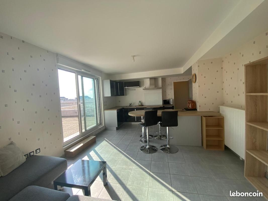 Appartement 2 pièces 43 m² · à Angers · 43 m² · 740 €