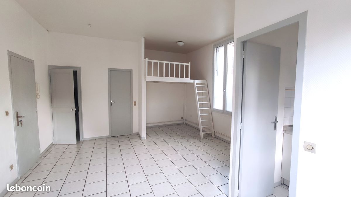 Appartement 1 pièce 25 m² · à Tours · 25 m² · 485 €