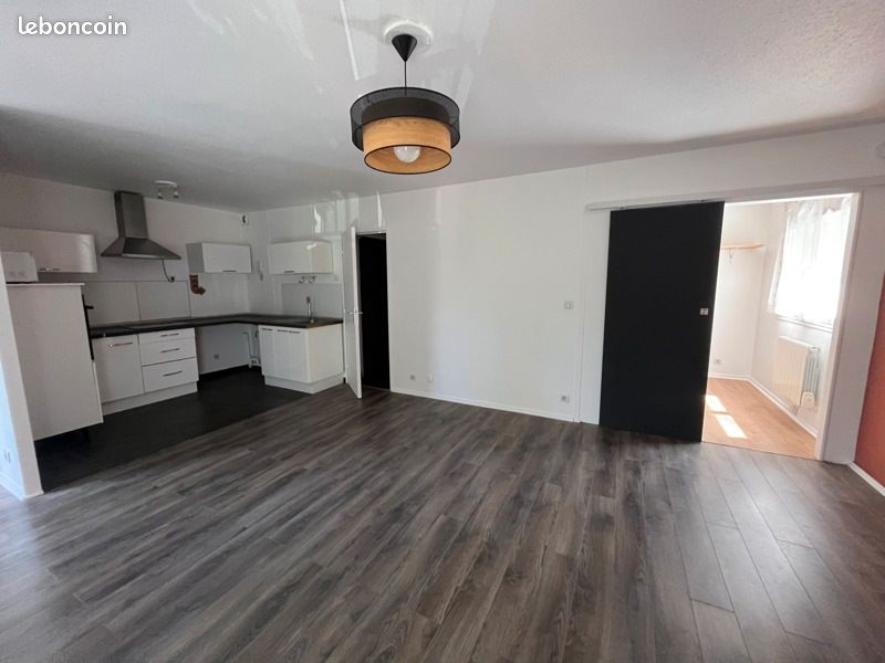 Appartement 2 pièces 49 m² · à Floirac · 49 m² · 690 €