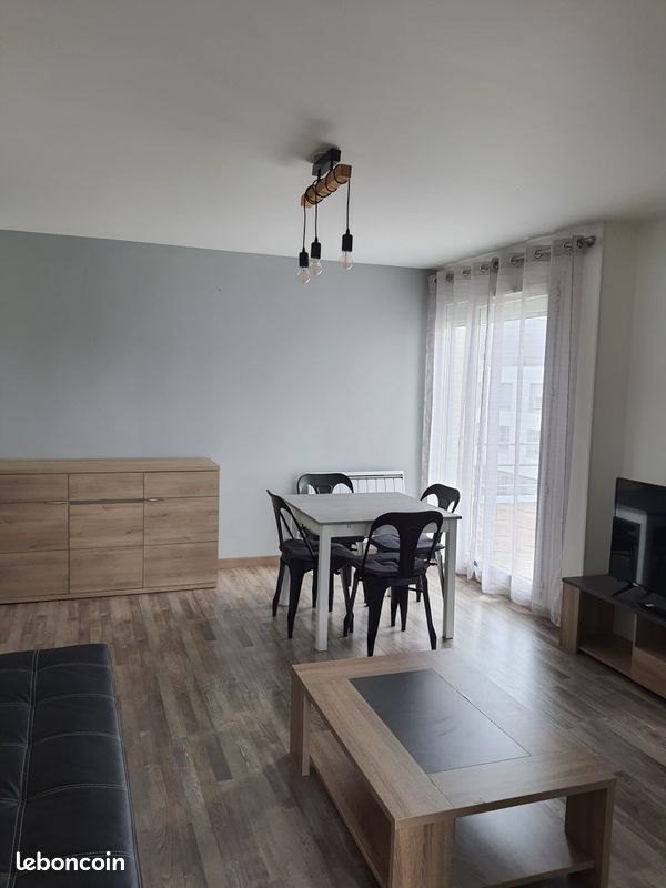 Appartement 2 pièces 43 m² · à Épernon · 43 m² · 800 €