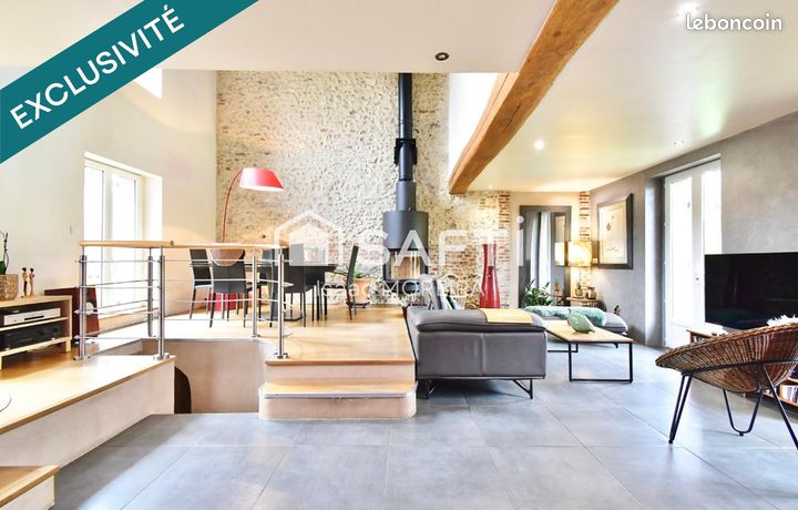 Maison 8 pièces 200 m²