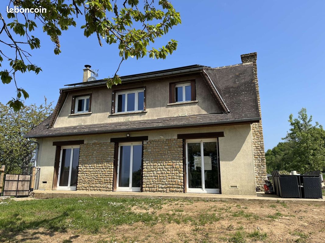 Maison 4 pièces 110 m² · à Le Mêle-sur-Sarthe · 110 m² · 169 600 €