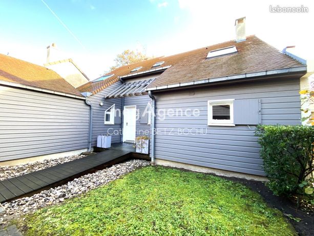 Maison 8 pièces 180 m²