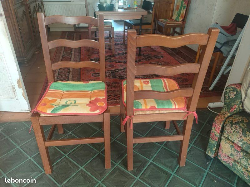 6 chaises en bois assise en paille (image 1)
