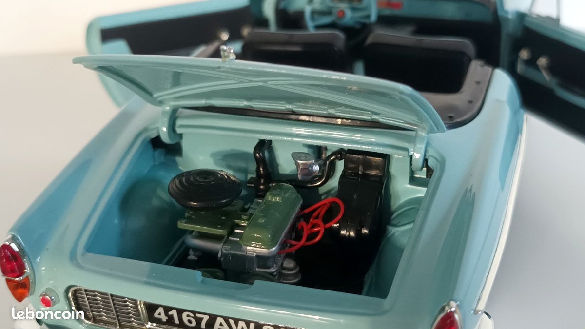 VOITURE MINIATURE 1/43IEME..RENAULT  1964..s/boite EUR 22