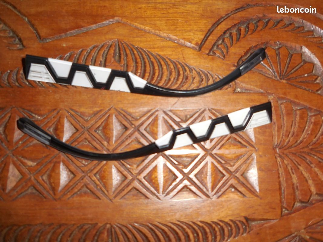 Branche de lunettes DILEM (image 1)