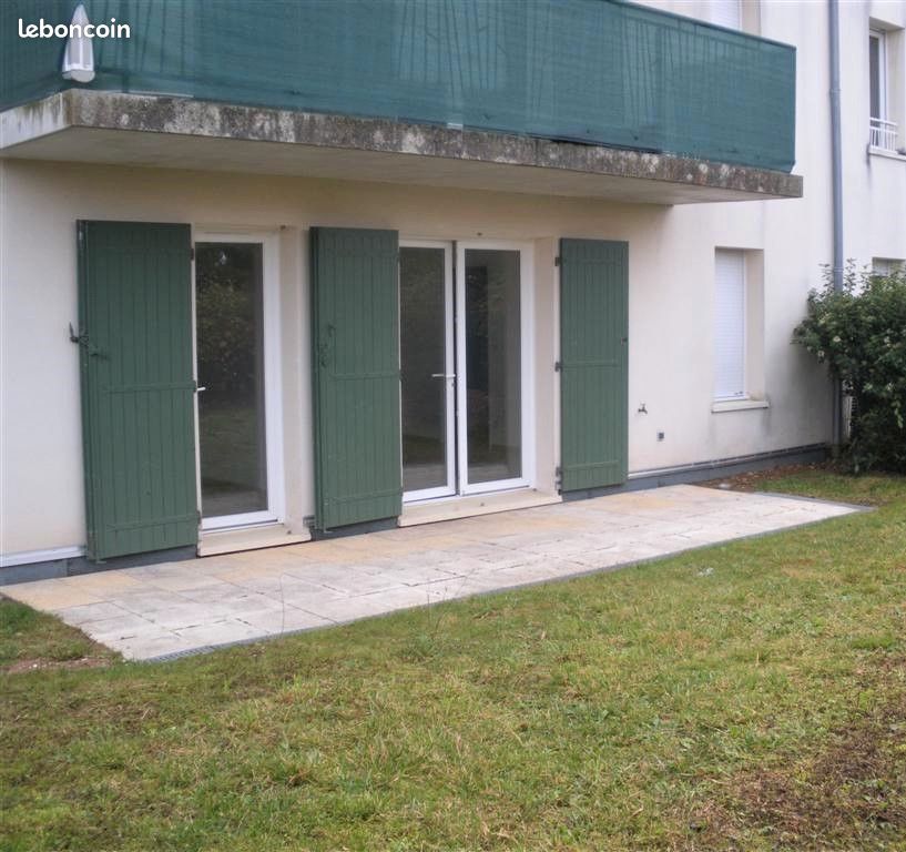 Appartement 2 pièces 46 m² · à Saintes · 46 m² · 635 €/mois