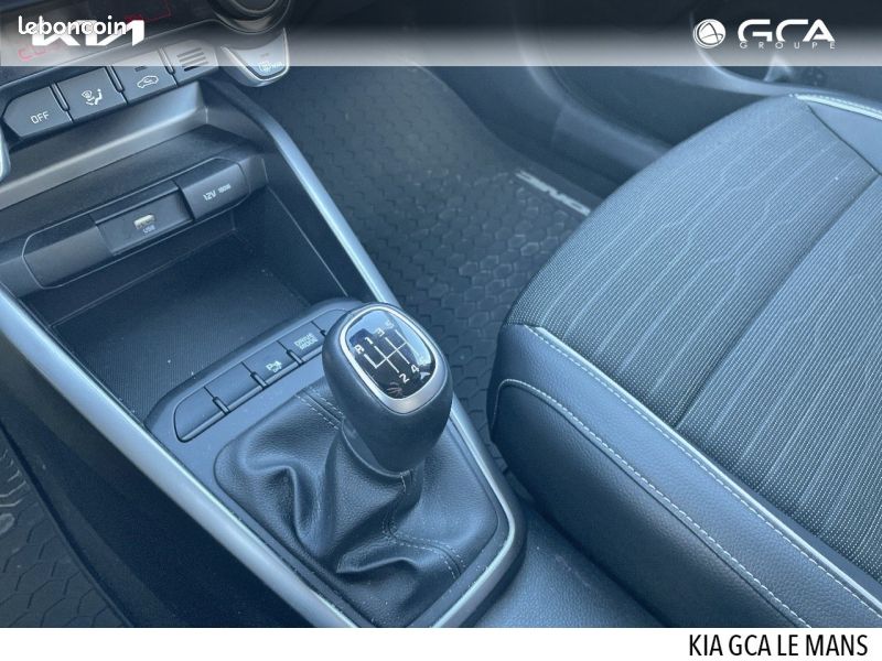 Kia Stonic 1.0 T-GDi 120ch MHEV GT Line (image 9)