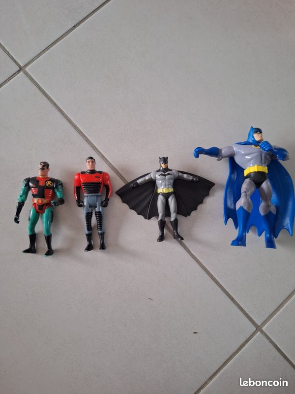 Lot De Jouets Batman D'occasion - Figurines Et Véhicules Pour Collection Ou Jeu
