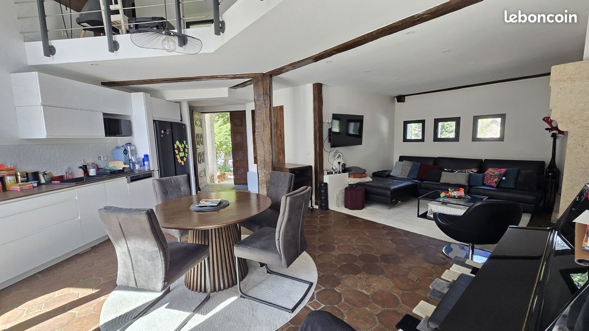 Maison 5 pièces 107 m² · à Limours · 107 m² · 369 000 €