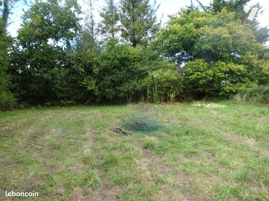 Terrain 362 m² · à Saint-Renan · 362 m² · 76 206 €