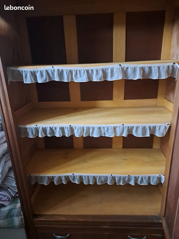 Armoire bonnetière parisienne (image 3)