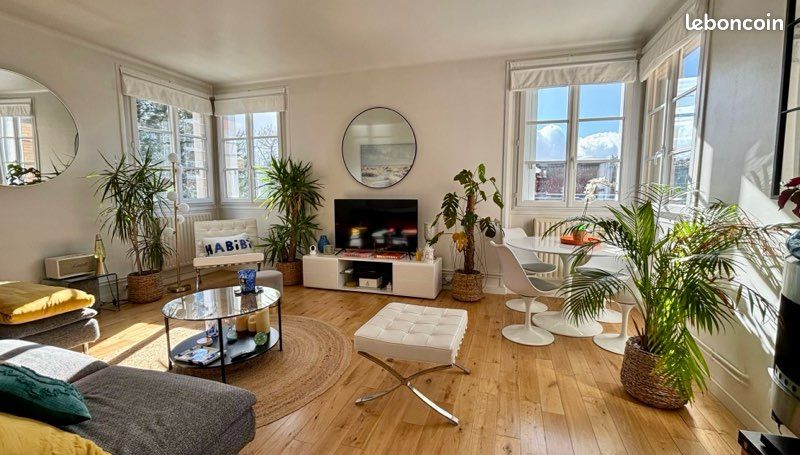 Appartement 3 pièces 53 m² · à Suresnes · 52,5 m² · 369 000 €