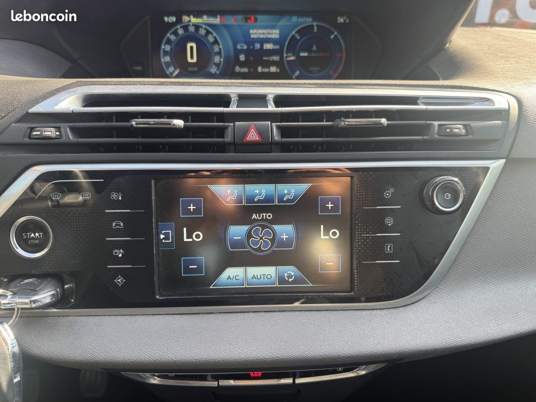 Citroen c4 1.6 hdi 115 attraction 2014 (image 19)