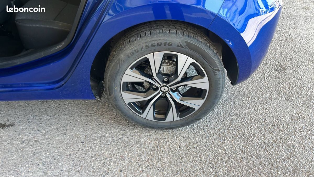 Renault clio tce 90 equilibre (image 10)