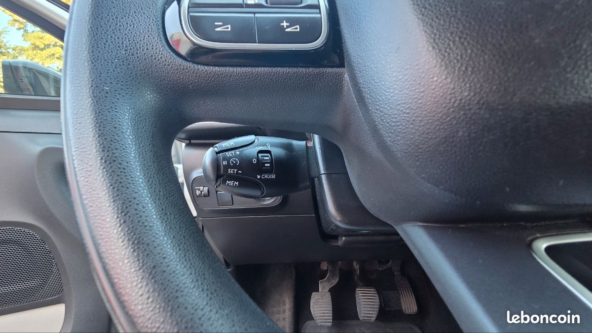 Citroën C3 1.6 BlueHDi 75 ch – 2018 – Très bon état – Clim / Écran tactile (image 7)