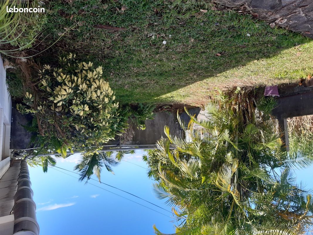Maison 3 pièces 70 m² · à Sainte-Suzanne · 70 m² · 1 050 €