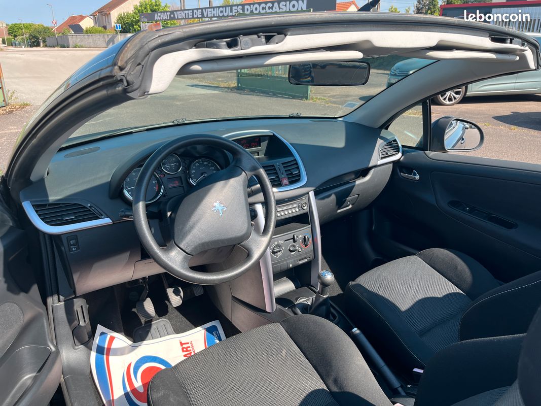 A vendre PEUGEOT 207 CC 1.6 16V 120cv (image 5)