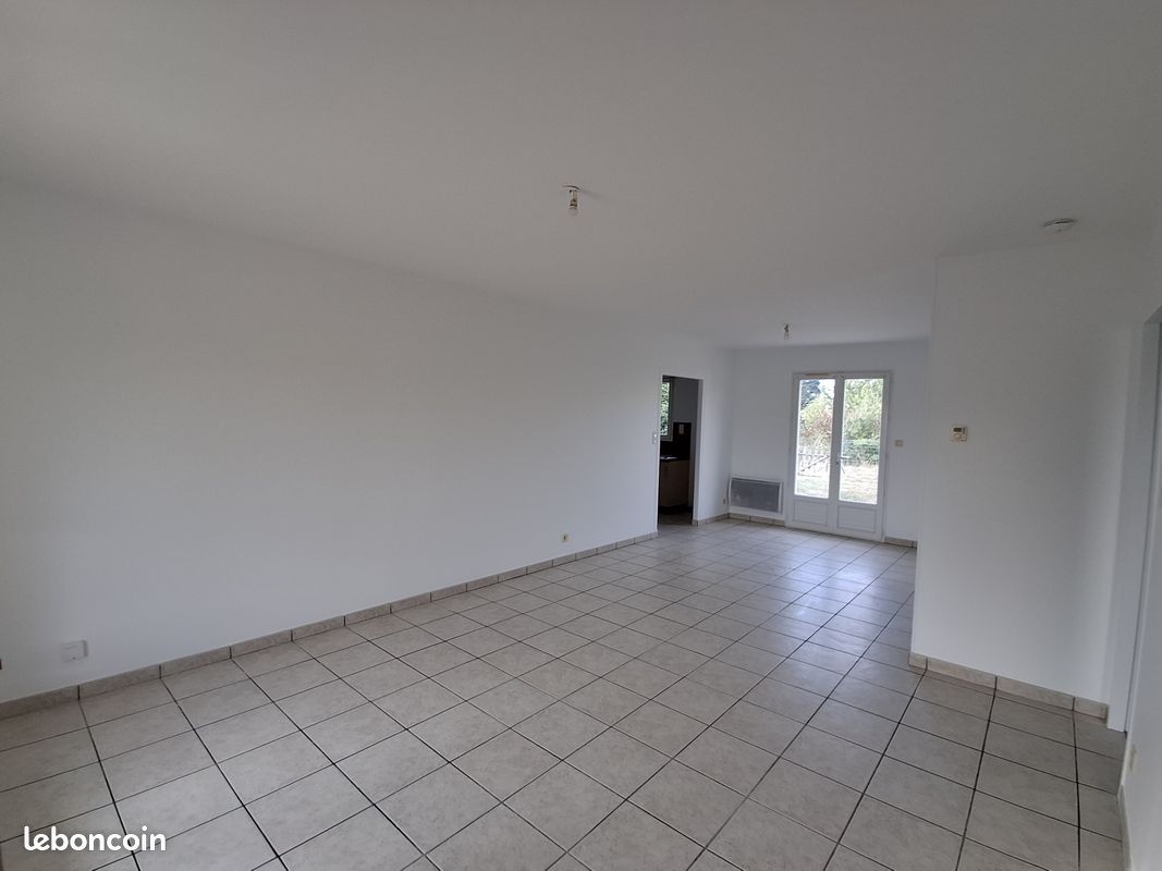 Maison 4 pièces 74 m² · à Bressuire · 74 m² · 650 €/mois