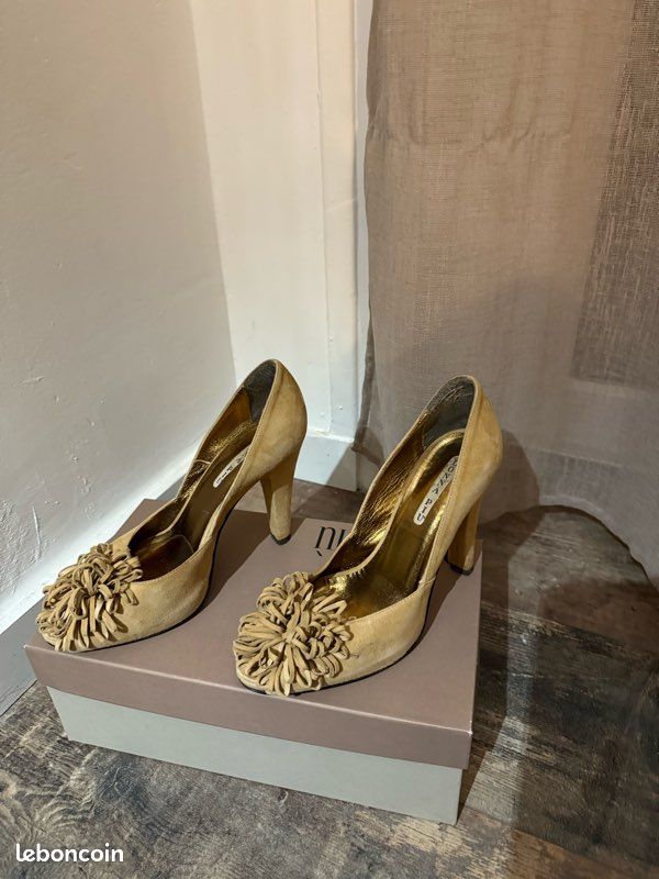 Vends escarpins DONNA PIU Chaussures