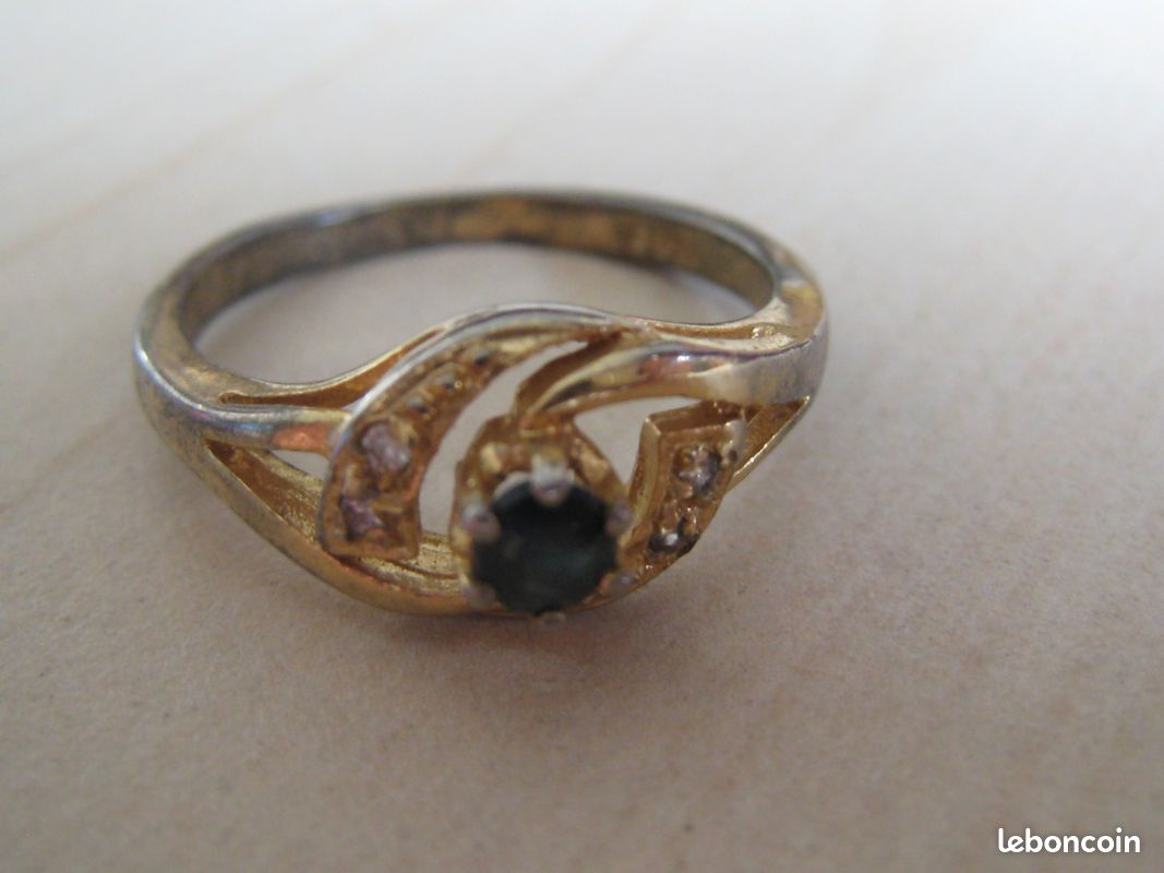 Bague Fantaisie Dorée Avec Strass - Taille 56, Métal Doré, Effet Brillant - Neuf Avec étiquette