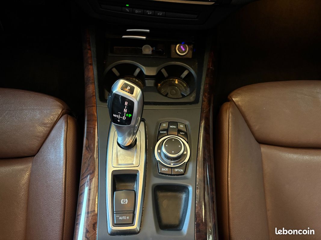 BMW X5 E70 LCI xDrive35i 306ch (image 18)