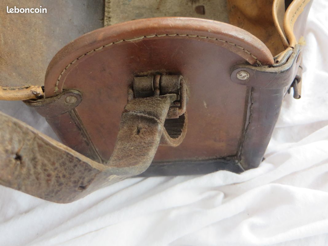 Sacoche Vintage En Cuir Des Années 30/40 Pour Métier, Marron Deux Tons - Authentique !