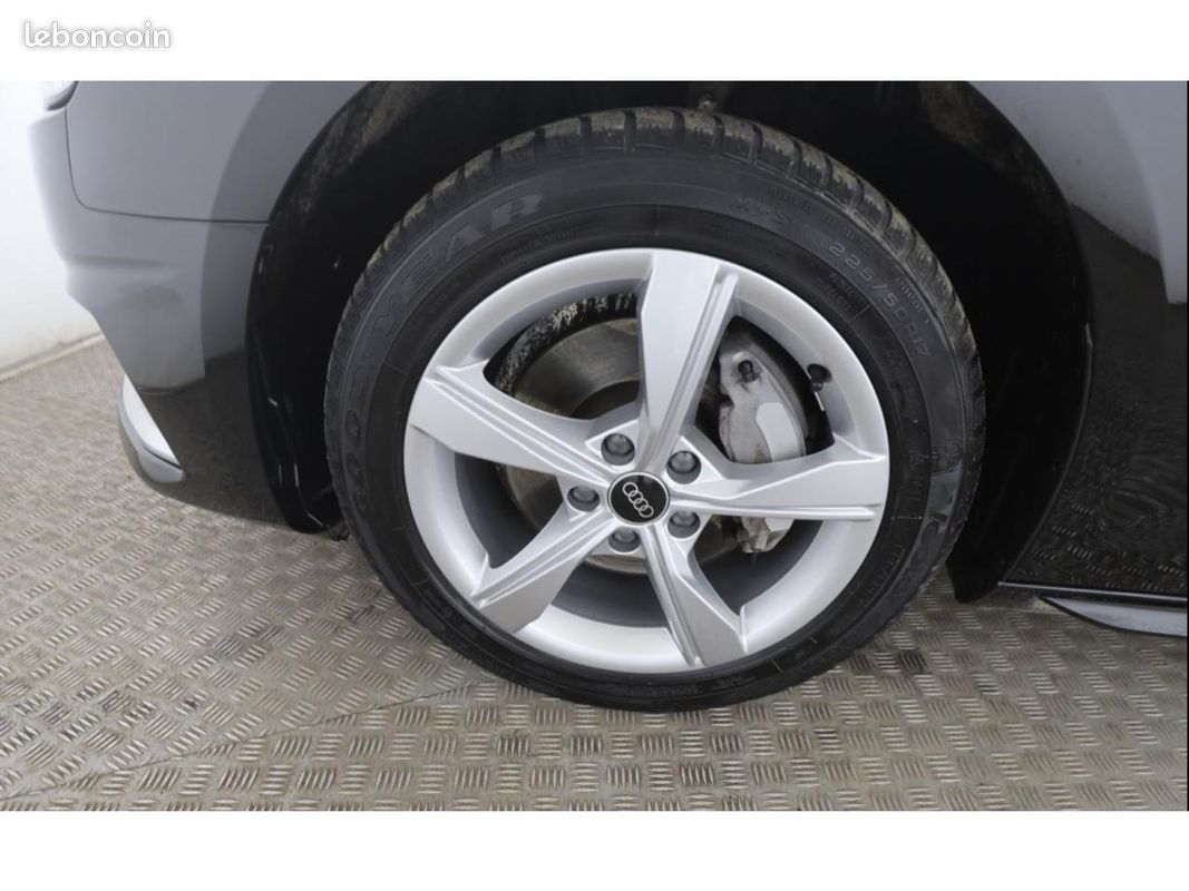AUDI A4 Avant Quattro 40 TDI - 204 - Cuir - Caméra - attelage - Certifiée Audi Occasion Plus (image 9)