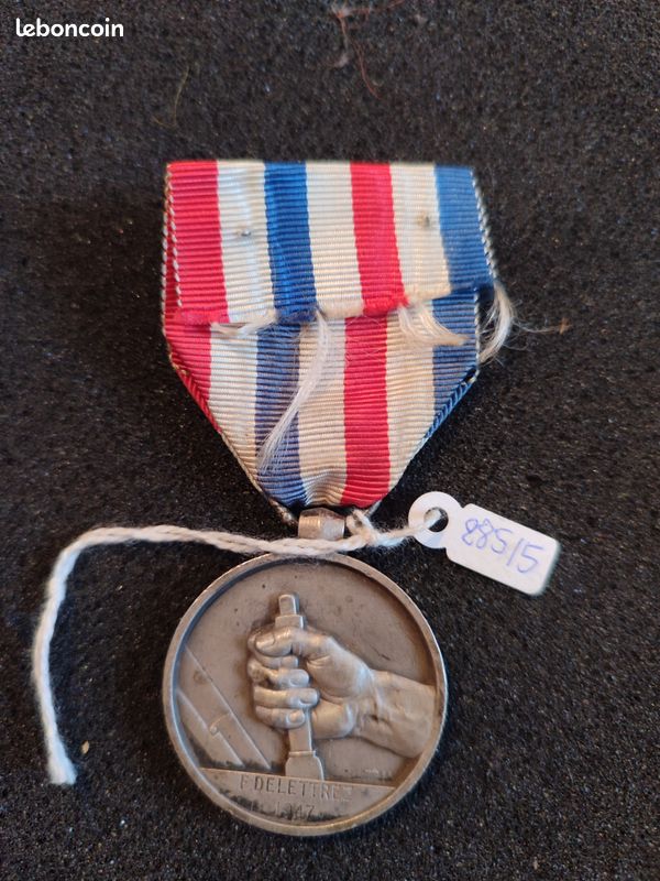 ANCIENNE MEDAILLE NATATION BRONZE Fraisse DEMEY Piscine VERSAILLE 1969