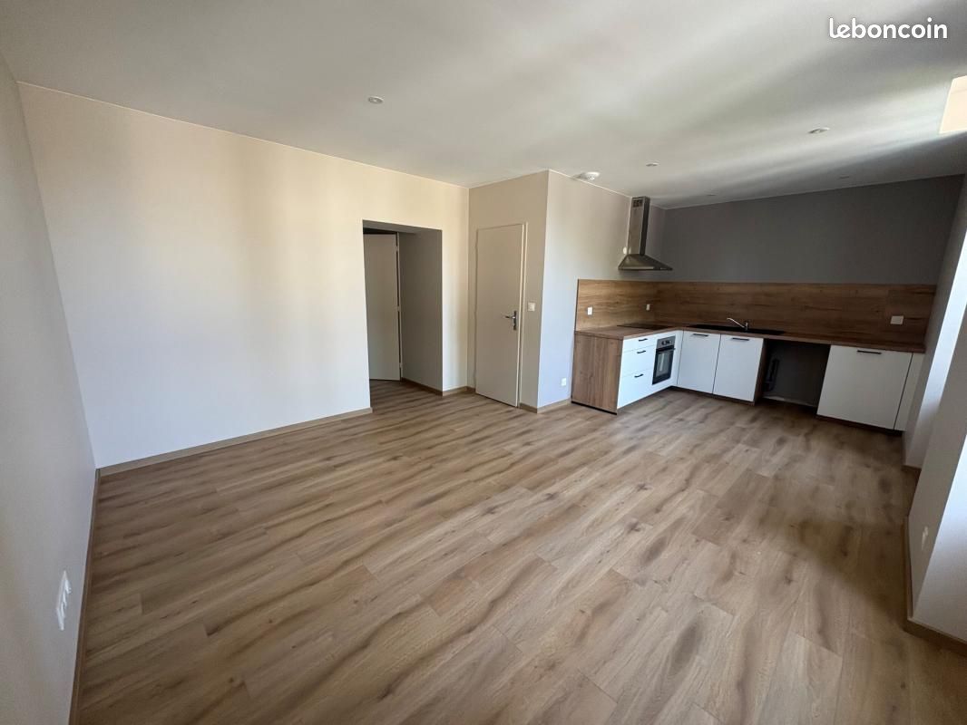 Appartement 2 pièces 43 m² · à Veauche · 43 m² · 575 €