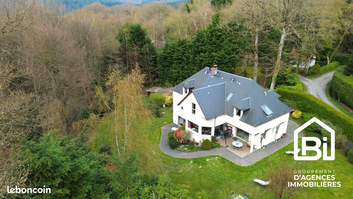 Maison 8 pièces 209 m² · à Saint-Gatien-des-Bois · 209 m² · 790 000 €