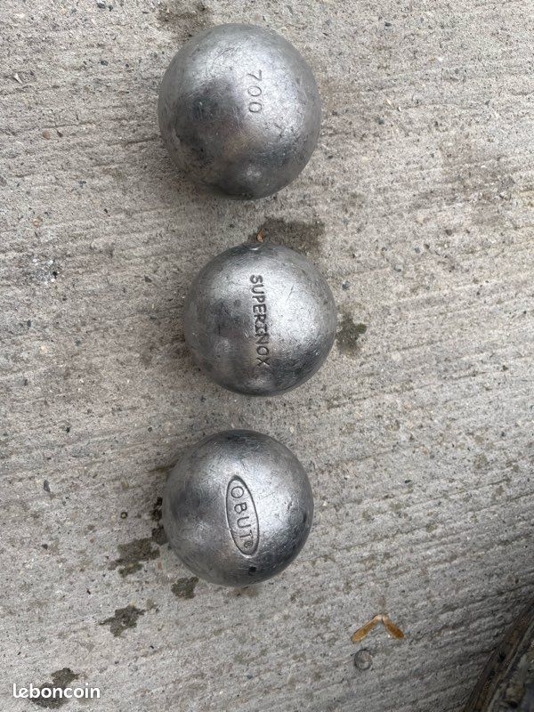 Je vend mes boules de petanque (image 2)