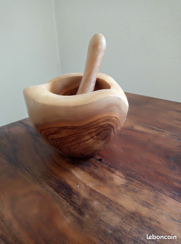 Mortier et pilon bois d'olivier (image 2)