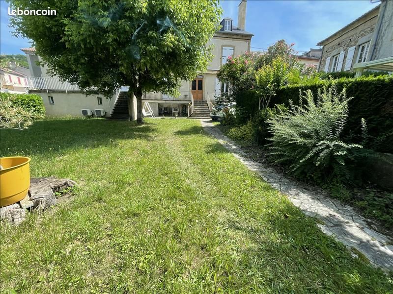Maison de ville 5 pièces 256 m² (image 2)