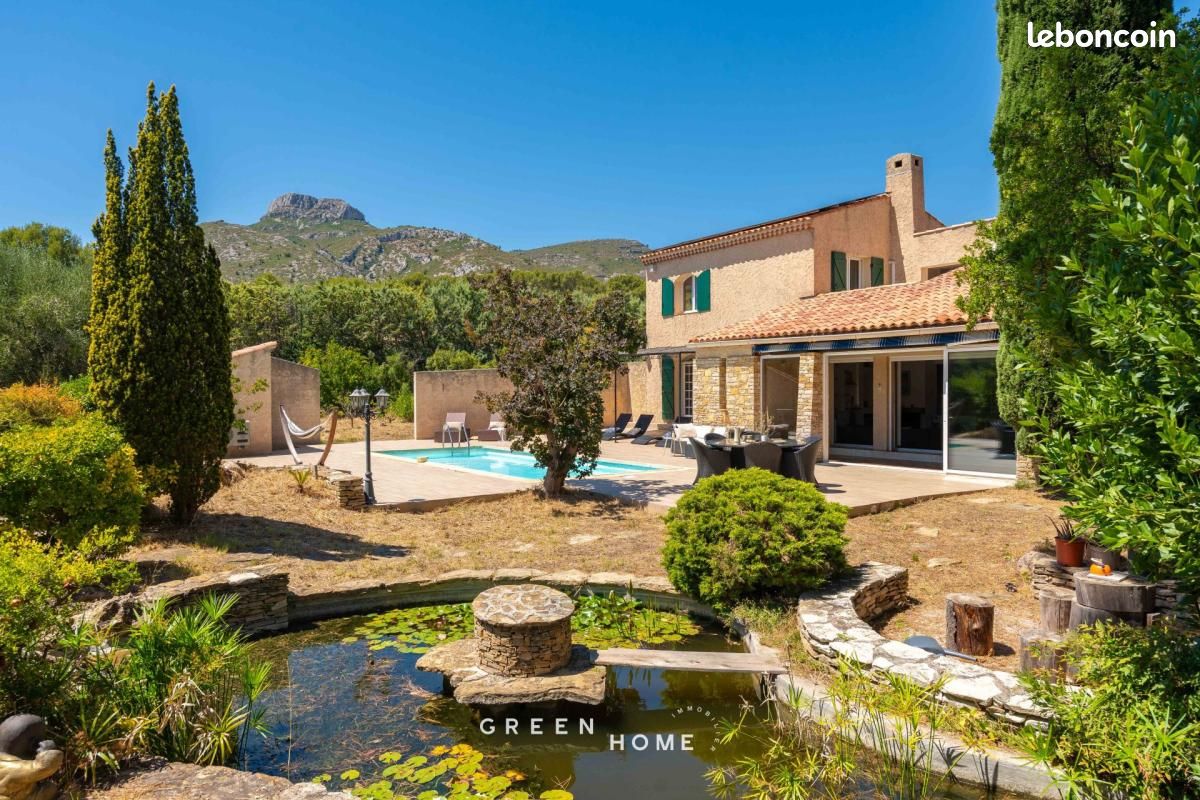 Maison 7 pièces 290 m² · à Aubagne · 290 m² · 1 190 000 €