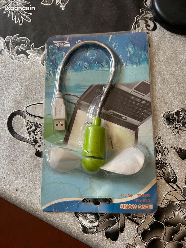 Mini ventilateur USB flexible à 2 pales – modèle HW-901 (image 4)