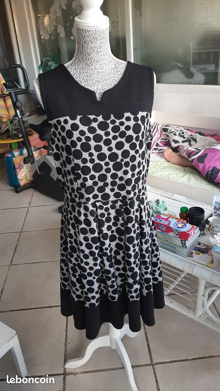 Robe + manteau (image 1)